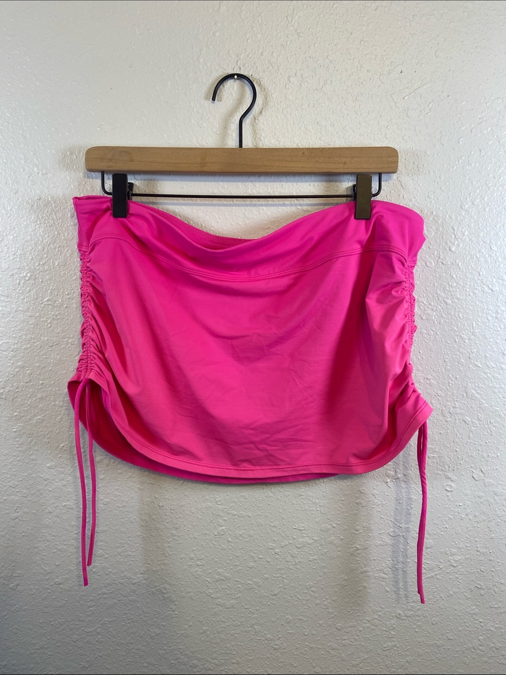 Athleta Beachy Pool Swim Scrunch Skirt Solid Swim Coverup Size Large